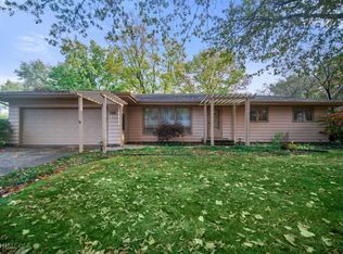 739 S 6th St, Chesterton, IN 46304