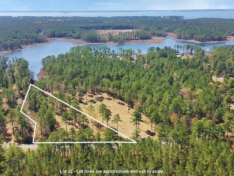 1st image of 32 Bailey Pointe Dr