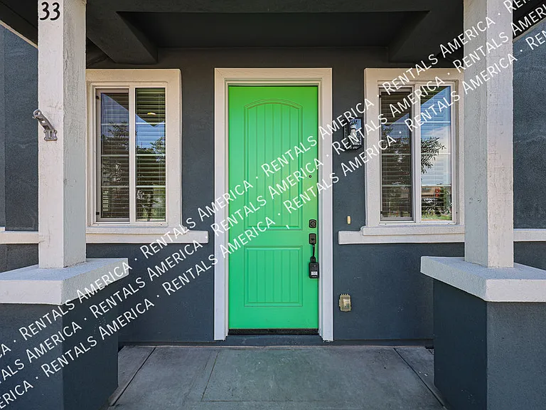 16875 N 12th St #33 — Photo 7