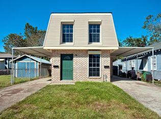 3707 Derbigny St, Metairie, LA 70001