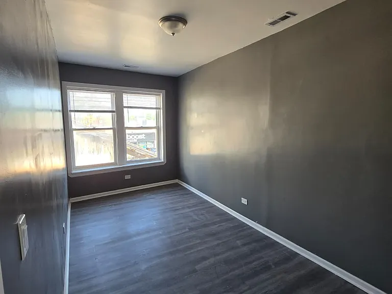 346 N Laramie Ave #2S — Photo 11