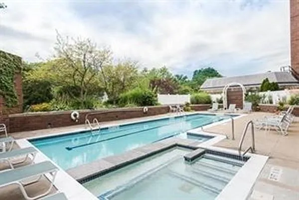 1 bed, 1.0 bath, 603 sqft, $2,800 — Photo 3