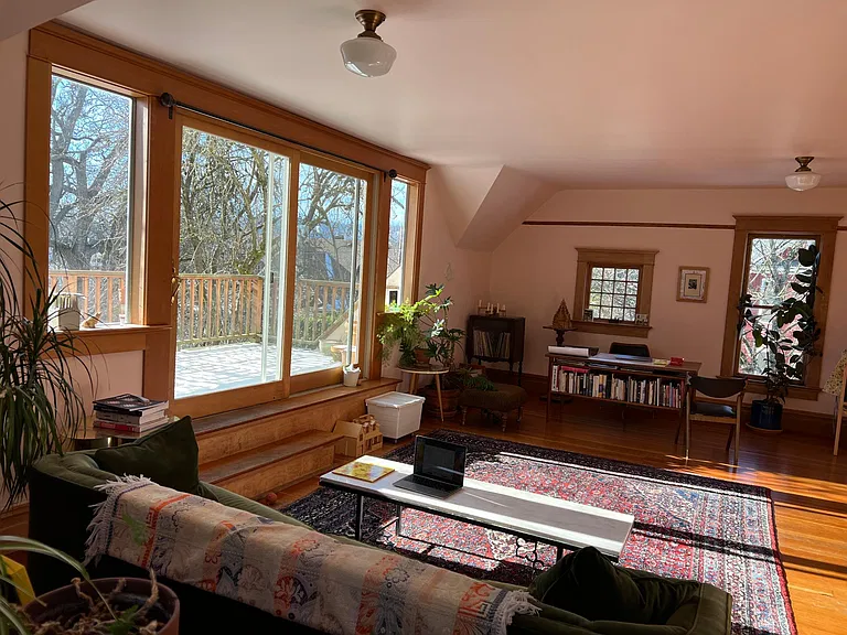 1506 SE Taylor St — Photo 11