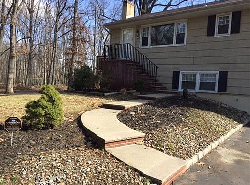 2nd image of 46 Milton Ave