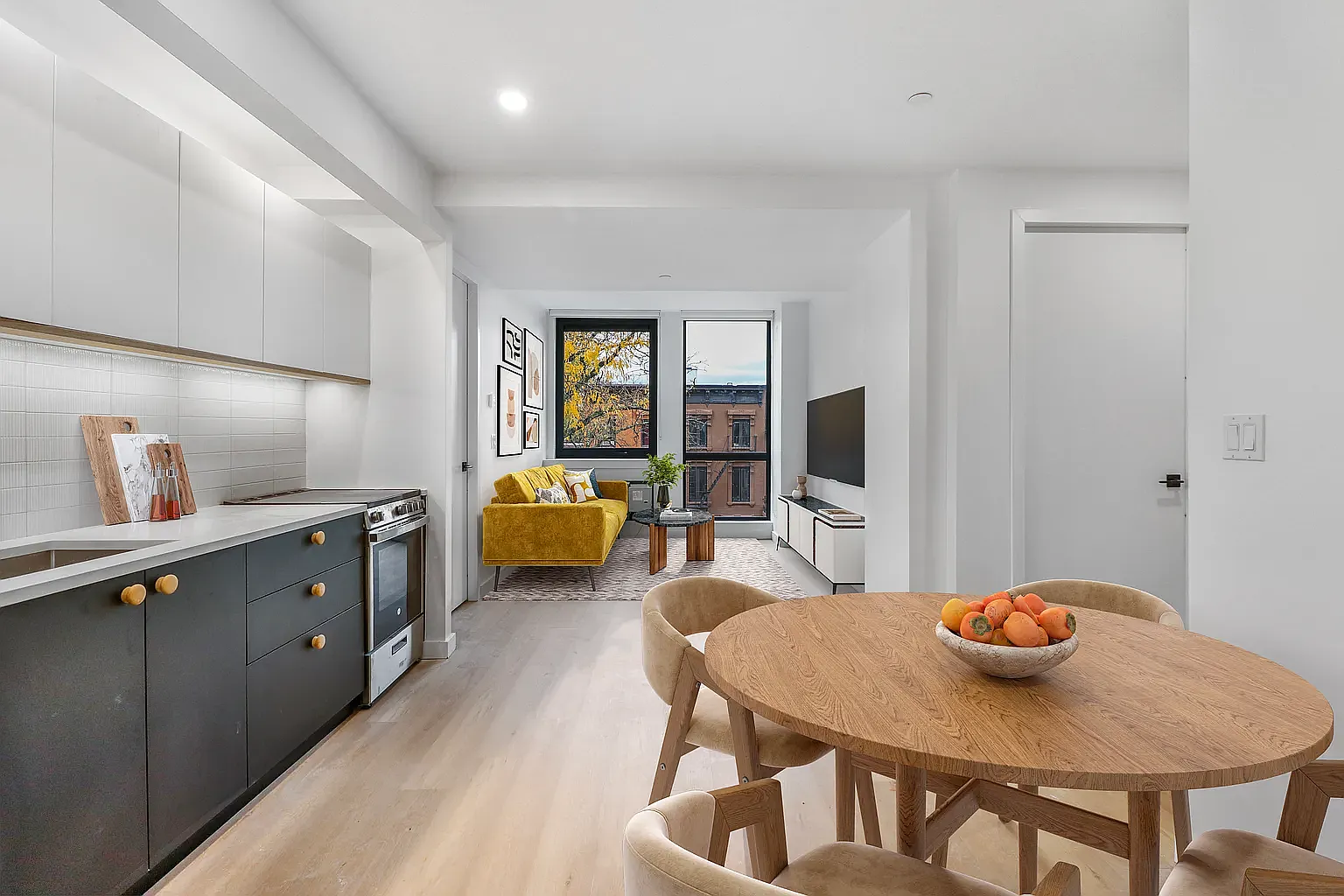 658 Madison Street — Photo 1