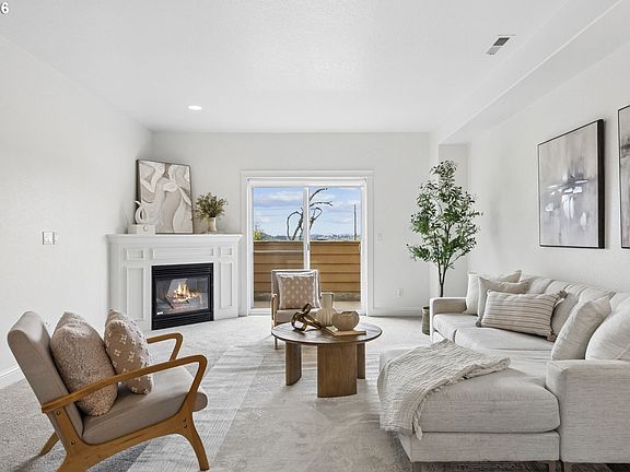 4th image of 4830 SW View Point Ter