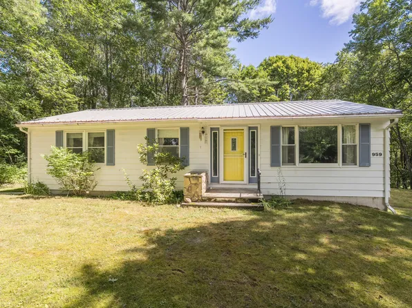 959 S Waterboro Road, Lyman, ME 04002