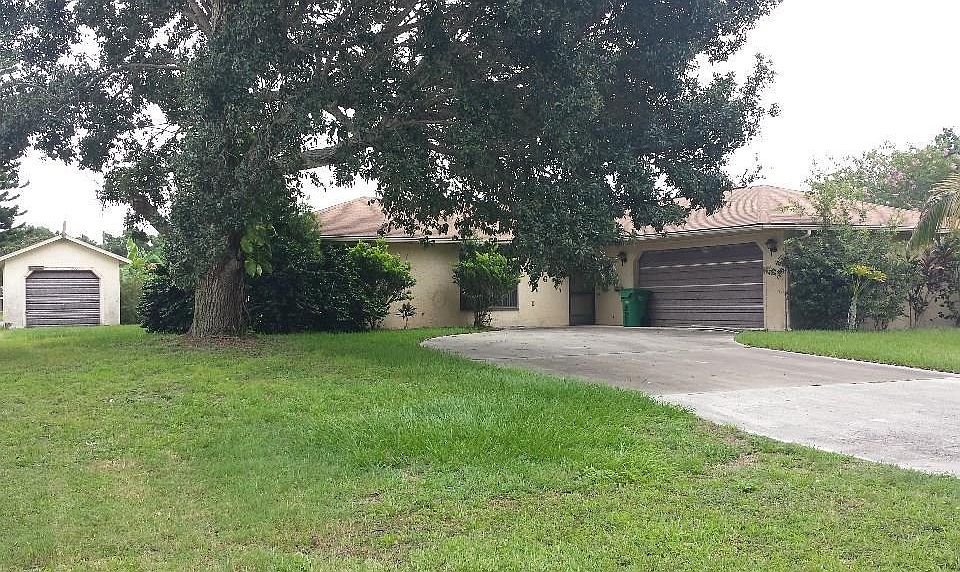 1st image of 8106 Coquina Ave