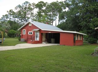10027 Plum St, Hampton, FL 32044