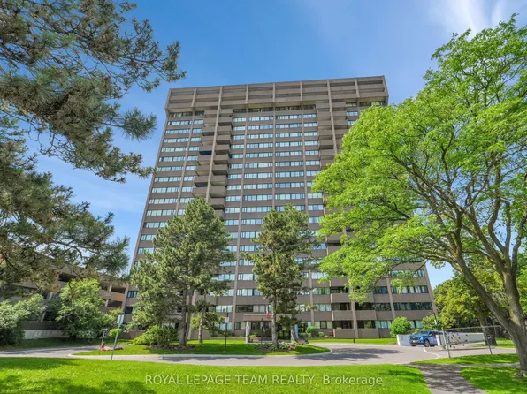 3360 Southgate Rd #104, Ottawa, ON K1V 9A6