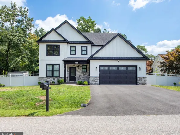 12126 Riverview Dr, Newburg, MD 20664