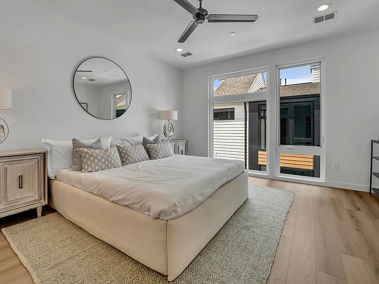 3612 San Jacinto St #101 — Photo 23