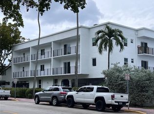 Lenox Plaza, Miami Beach, FL 33139