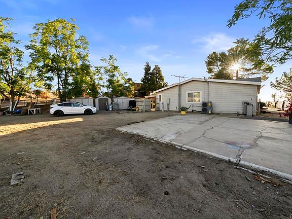 2nd image of 42550 Hall Rd