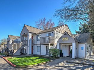FOX HOLLOW APARTMENTS, Salem, OR 97302