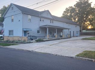 1776 8th St APT 2, Cuyahoga Falls, OH 44221