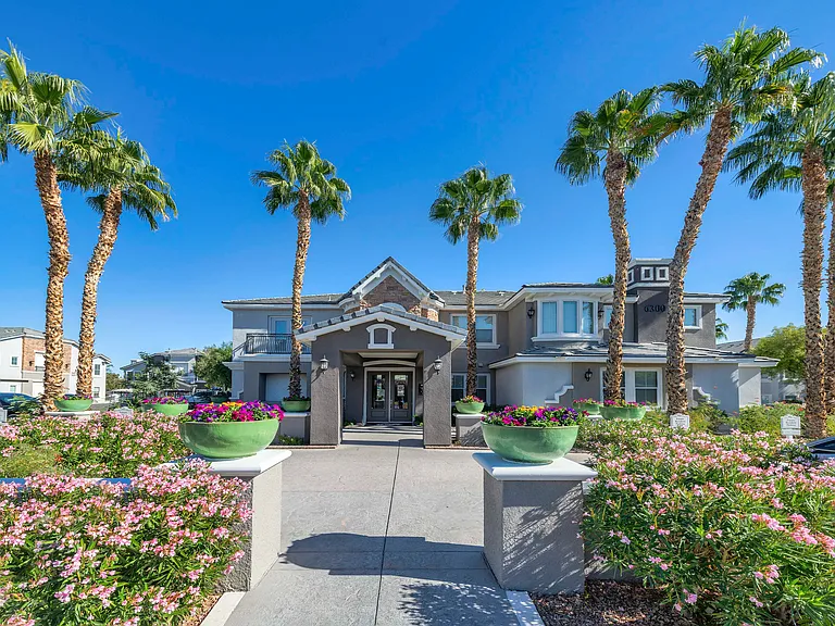 MAA Palm Vista — Photo 13