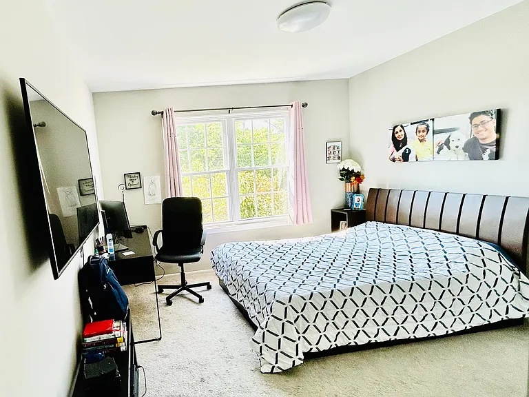 second bedroom