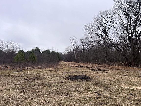 4th image of S Washington St