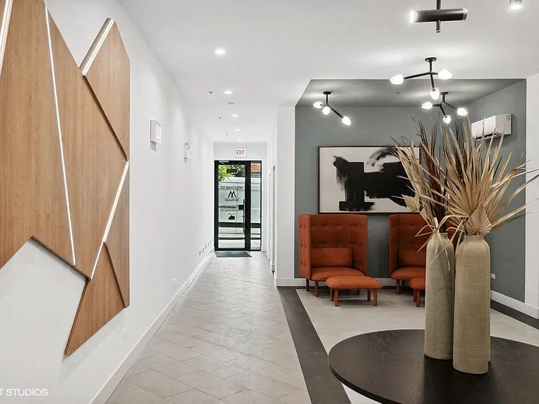 The Monark — Photo 4