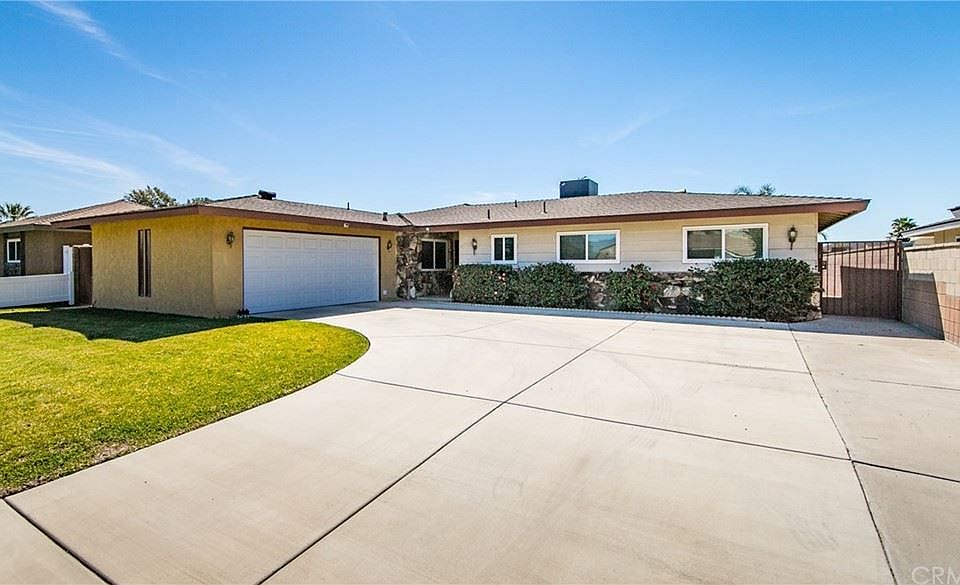 1st image of 17757 Orchid Ave