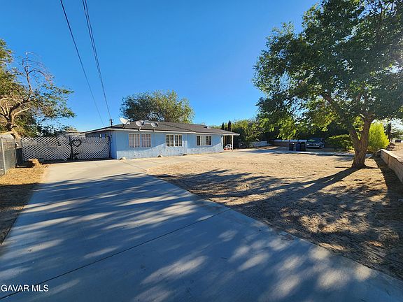 3rd image of 10319 E Avenue R8