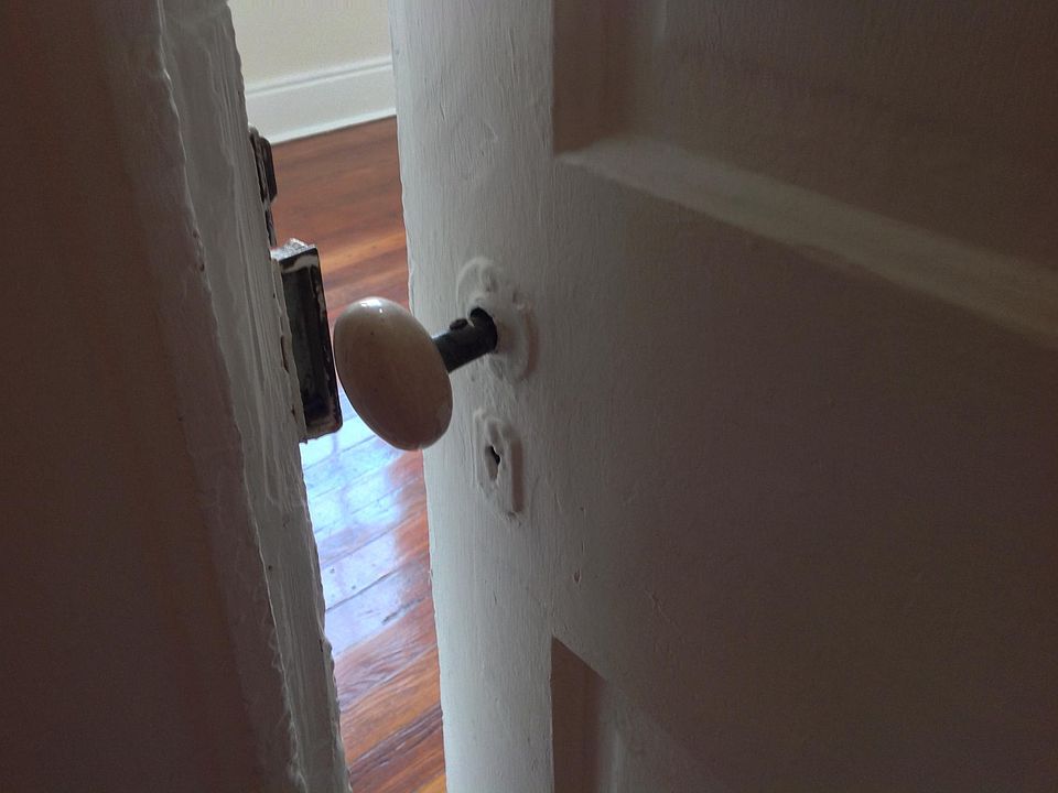 1st image of 4117 Prytania St