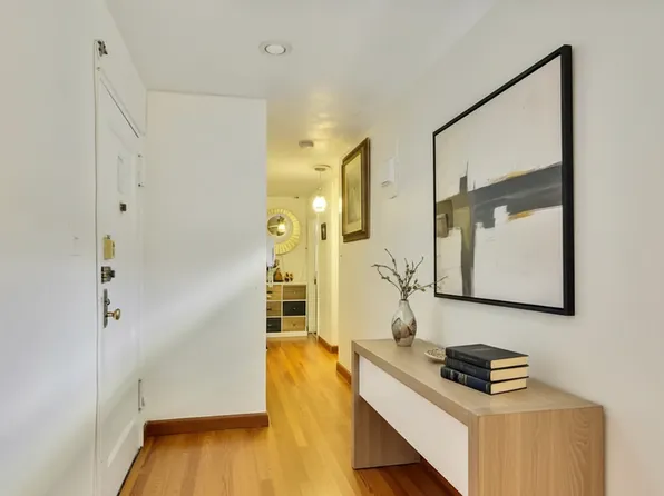 140-18 Burden Crescent image 5 of 5