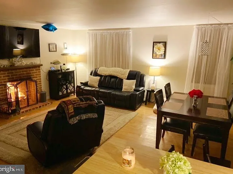 216 W Chester Pike #B — Photo 9