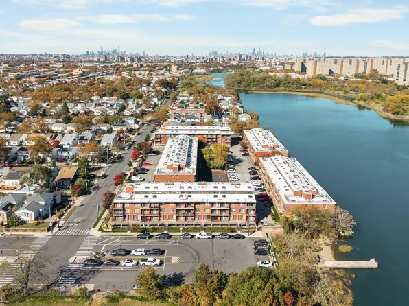 108-15 Sea View Avenue image 18 of 18