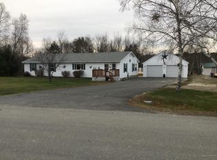 59 Tuttle Rd, Canaan, ME 04924