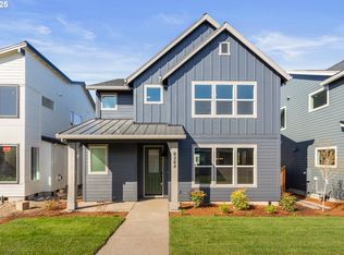 8284 SE Orion Ln, Hillsboro, OR