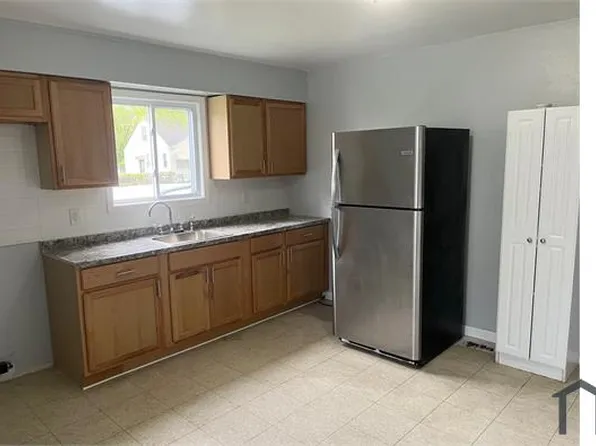 3419 Leerda St, Flint, MI 48504