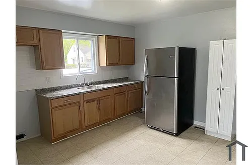3419 Leerda St Photo 1