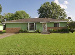1391 Brinkley Dr, Jackson, MS 39213