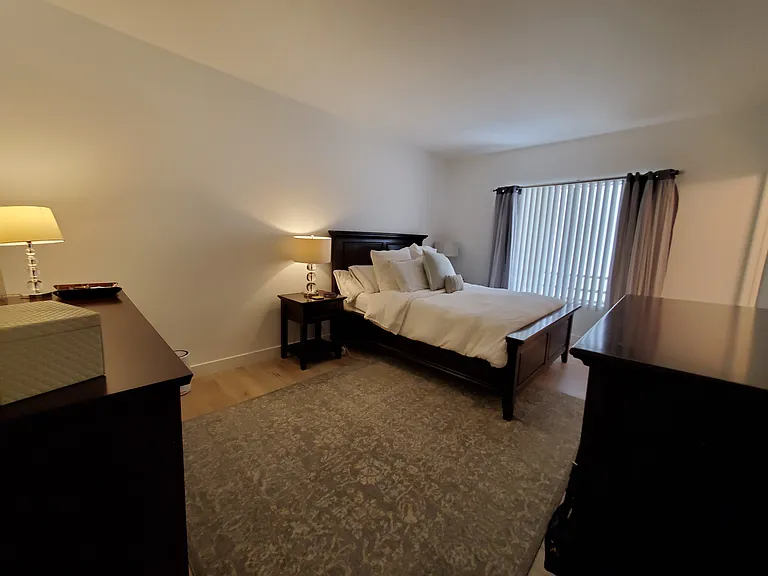 1546 Amherst Ave #103 — Photo 29