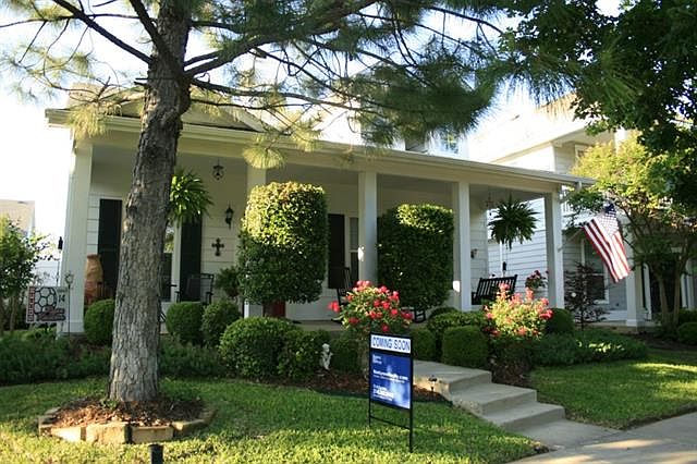 1st image of 1381 Kingston Pl
