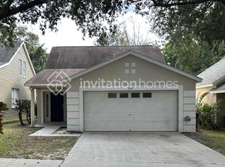 722 Cape Cod Cir, Valrico, FL 33594