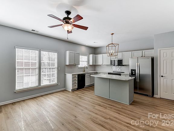 Kitchen/Second living area