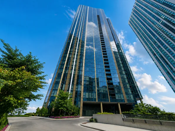 211 N Harbor Dr #3605, Chicago, IL 60601