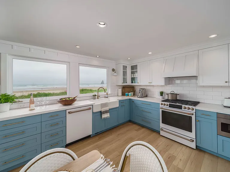 284 W Tanana Ave — Photo 11