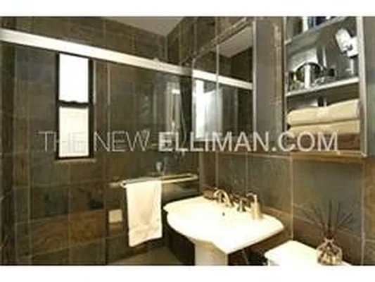 Rented by Douglas Elliman | media 23