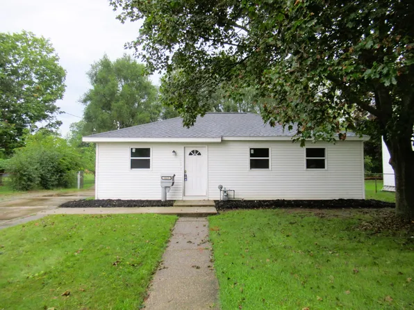 1018 N Mingo St, Albion, MI 49224