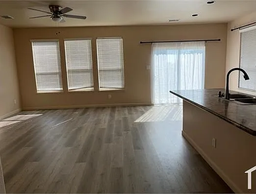 5000 Creekdale Ct — Photo 6