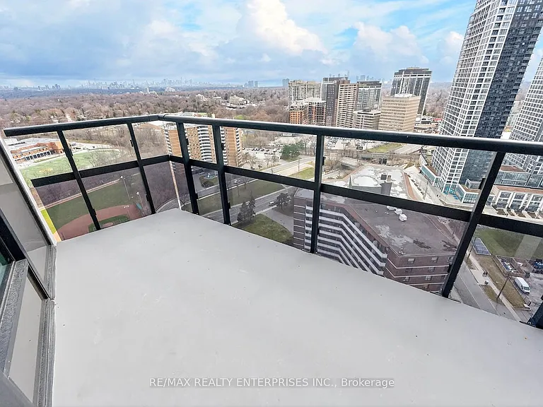 60 Central Park Dr #2404 — Photo 26
