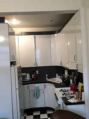 Rented by Francine Realty | media 16