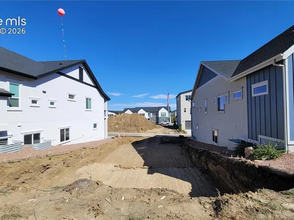 1762 Gold Hill Mesa Dr, Colorado Springs, CO 80905