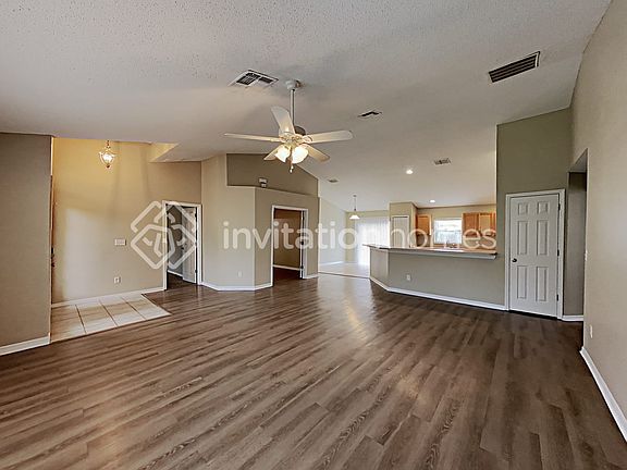 4th image of 311 Colony Ct