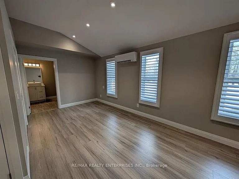 1093 Gallagher Rd #A — Photo 15
