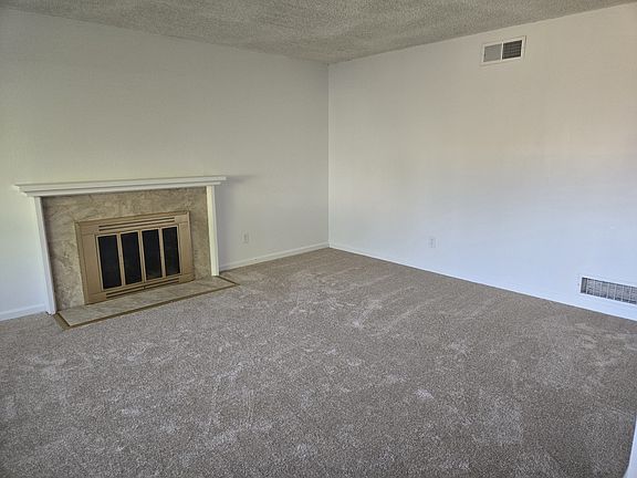 3rd image of 4481 Richmond Ave